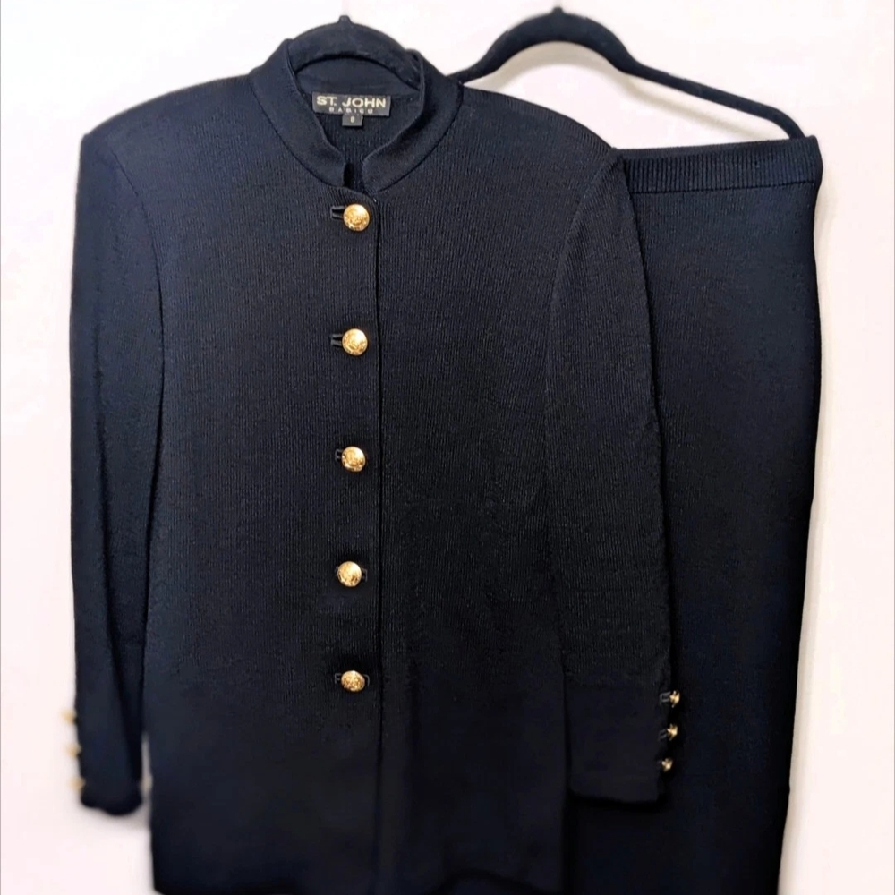 St. John Black and Gold Blazer with Tailored Silhouette